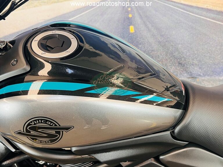 Vulcan 650 cafe 2025_17