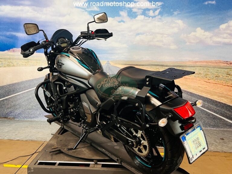 Vulcan 650 cafe 2025_18