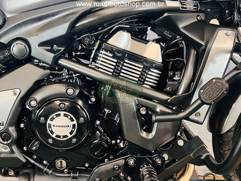 Vulcan 650 cafe 2025_8