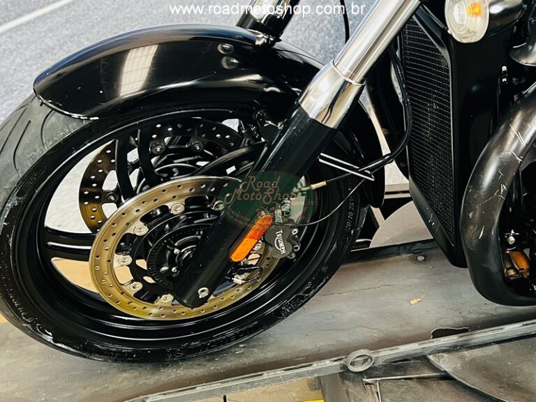 THUNDERBIRD PRETA 2013_14