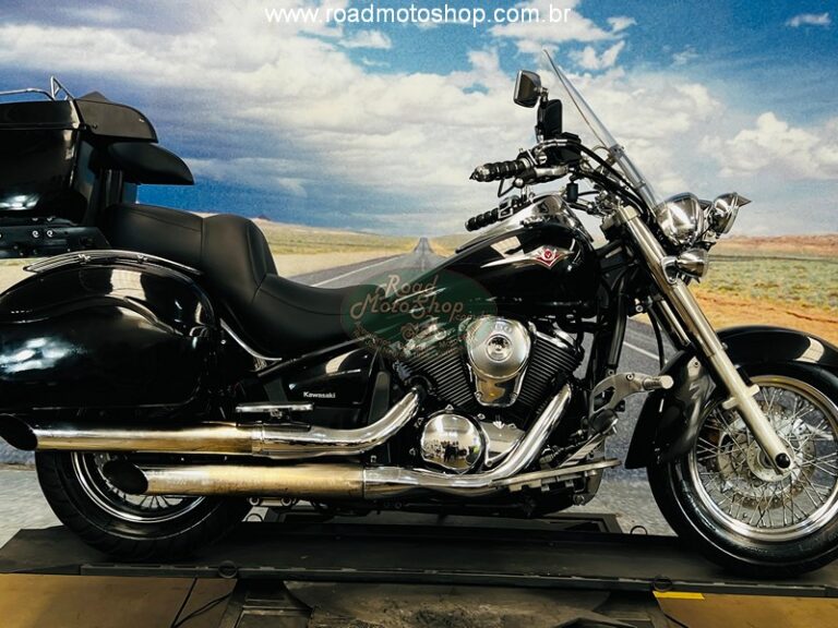 Vulcan 900 preta 2012_16