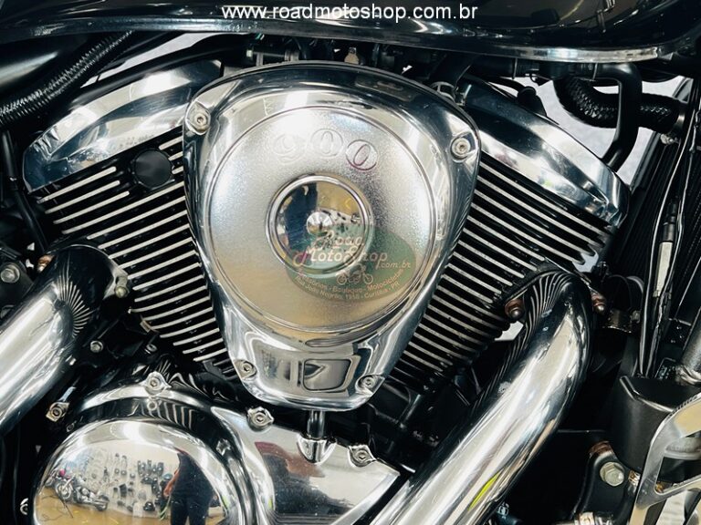 Vulcan 900 preta 2012_17