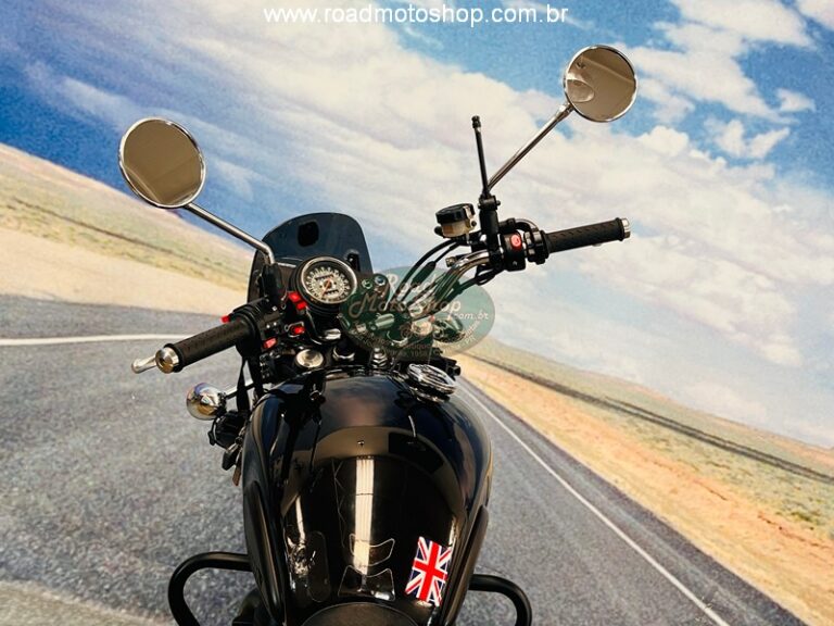 bonneville preta 800_18