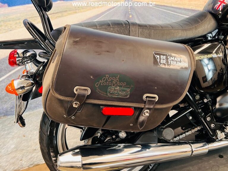 bonneville preta 800_4