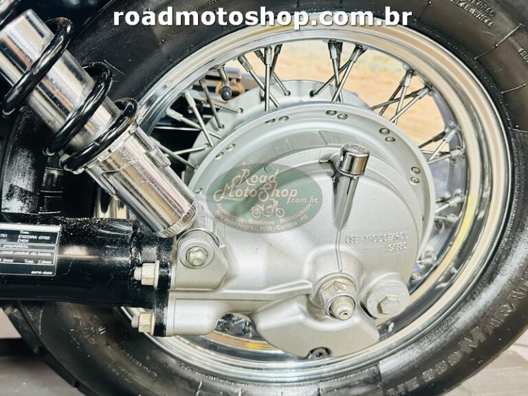 800Shadow 750 2013 Fosca13