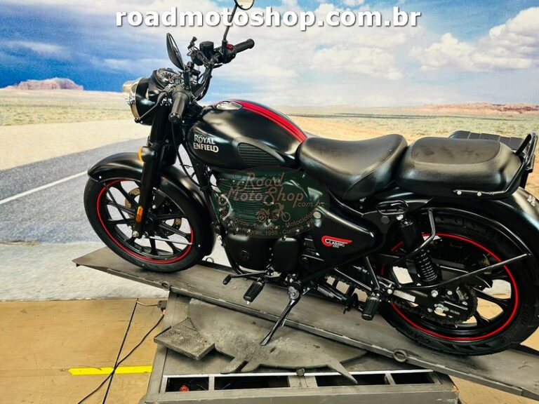 Classic 350 2025 Preta19