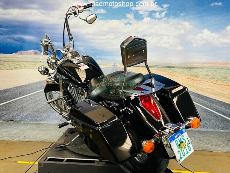 Shadow 750 2006 Michel_16