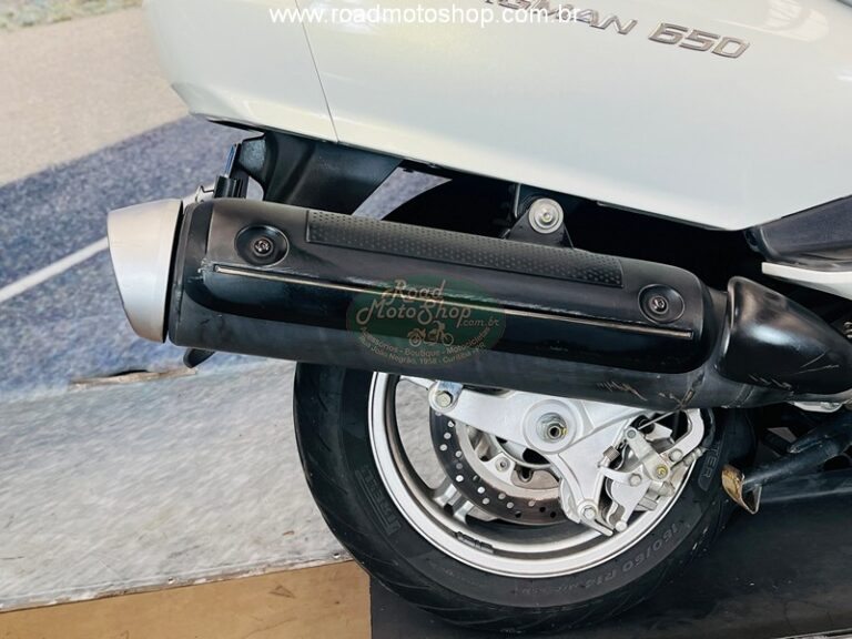 BURGMAN 650 BRANCA_18