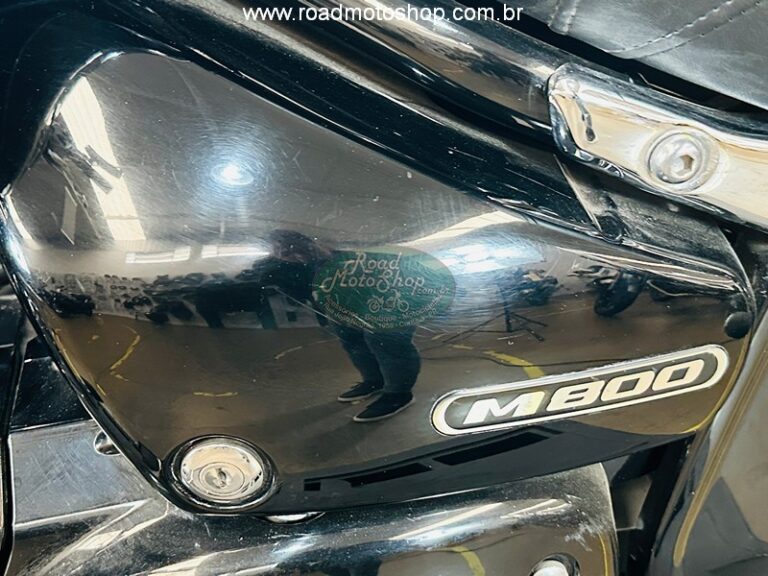 M800 2009 PRETA_12
