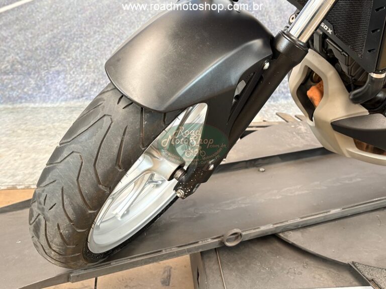 NC 750 VERDE_5