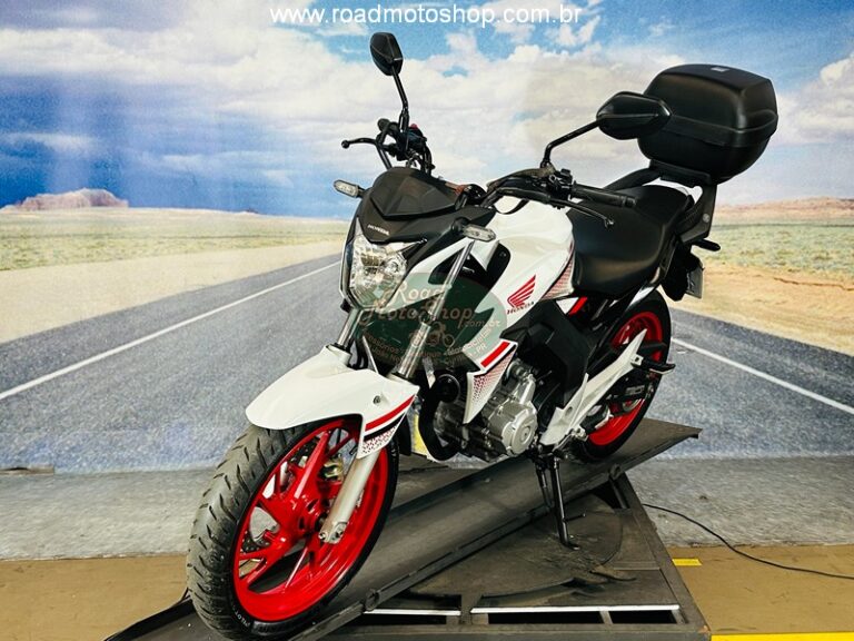 TWISTER 250 BRANCA_10