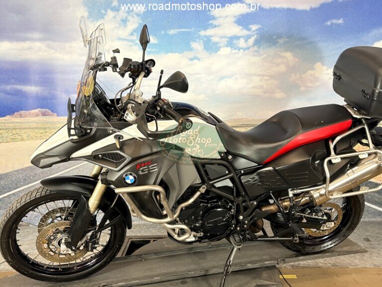 F800 Adventure branca