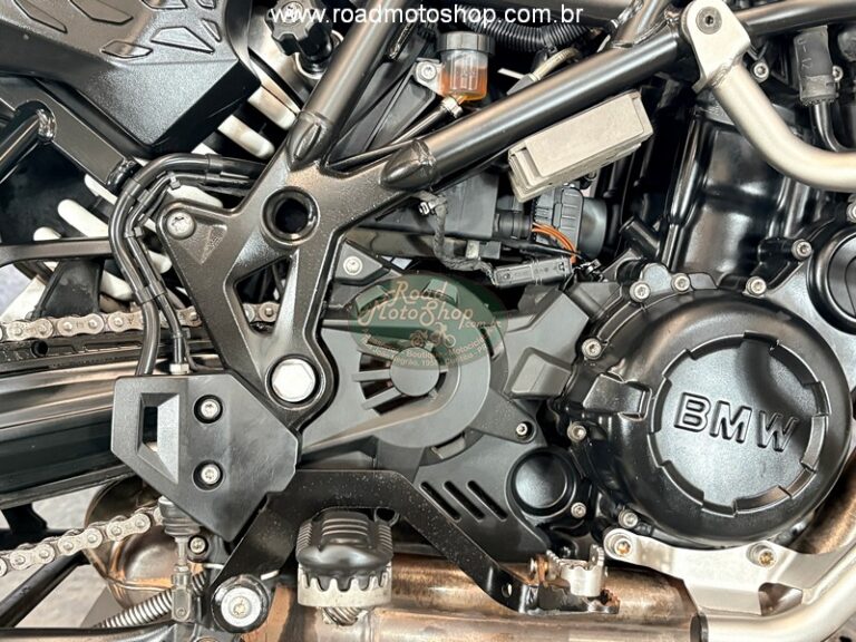 F800 Adventure branca_12