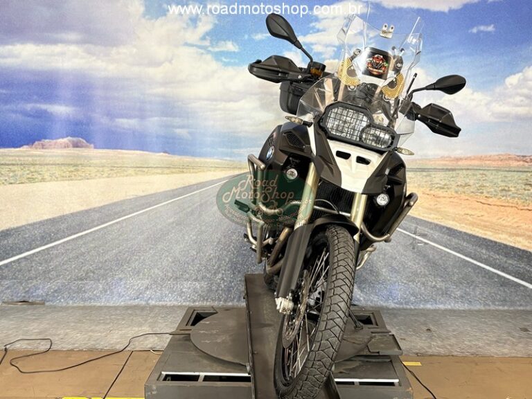 F800 Adventure branca_15