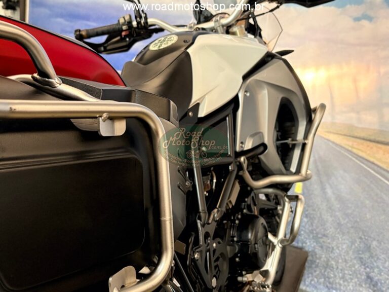 F800 Adventure branca_20