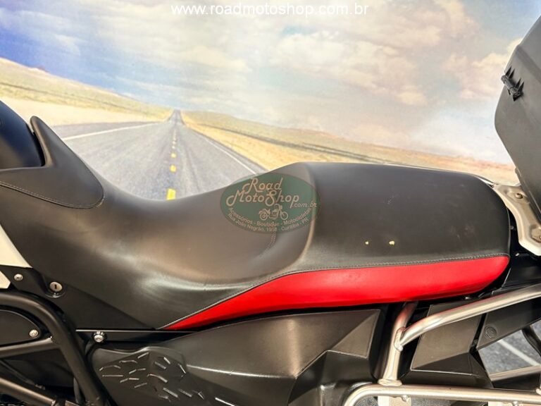 F800 Adventure branca_4