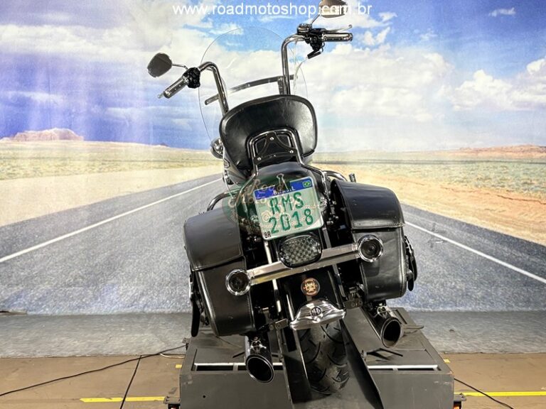 ROAD KING 2007 PRETA_9