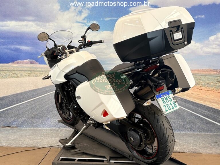 Triumph 1050 branca_9