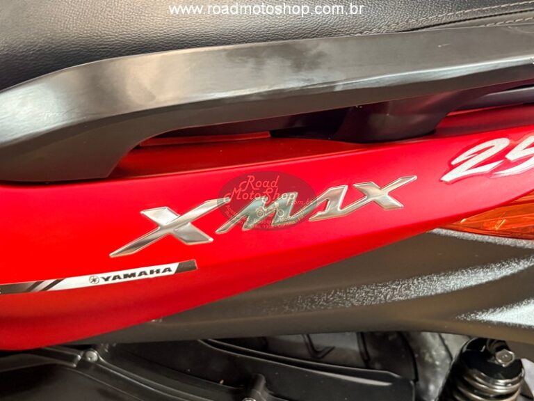 XMAX 250 Vermelha 2021_11