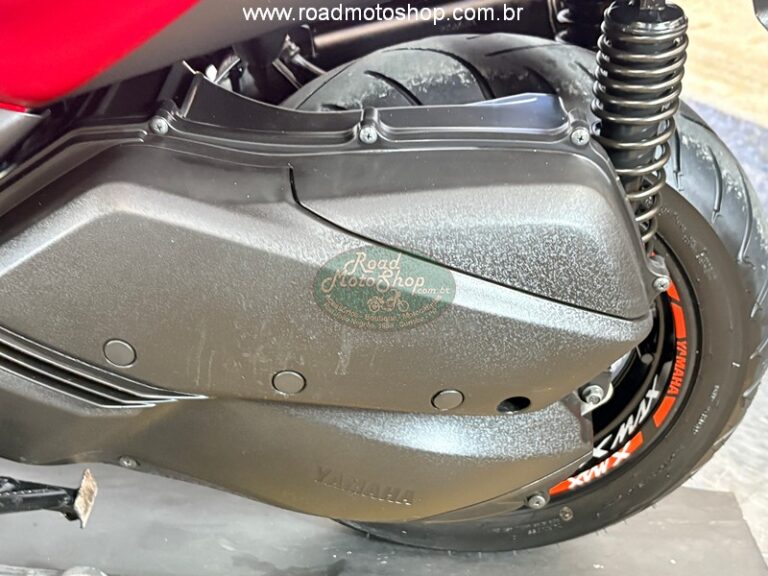 XMAX 250 Vermelha 2021_12