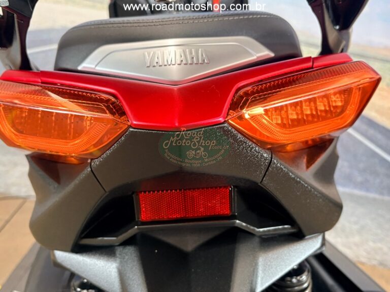 XMAX 250 Vermelha 2021_20