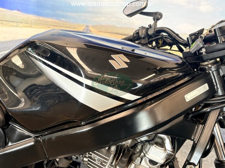 GS500 PRETA_3