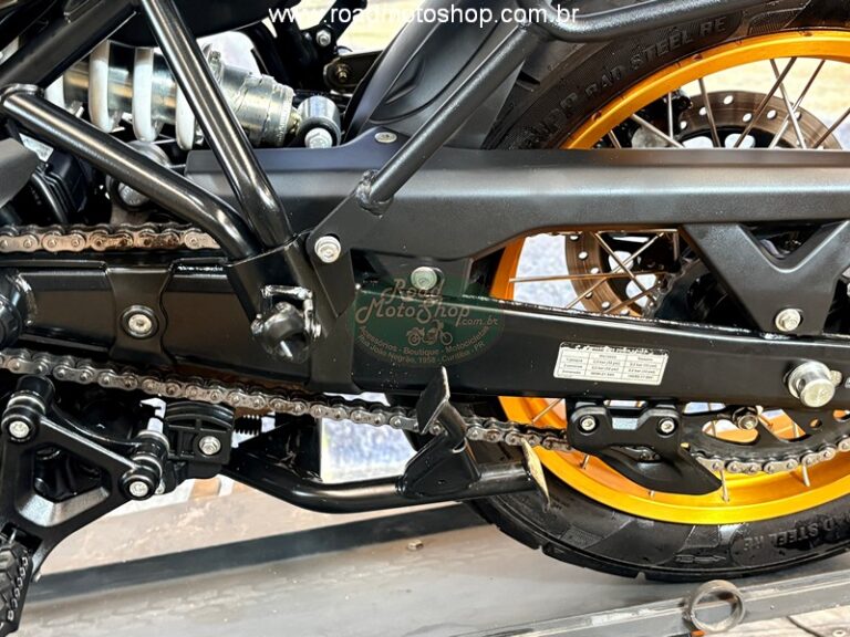 HIMALAYAN 400 Amarelo_14