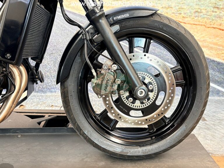 VULCAN 650 LOJA_4